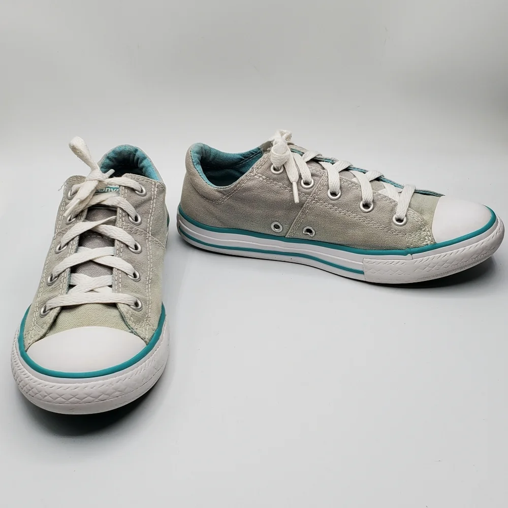 Converse allstar skater sneakers size 3